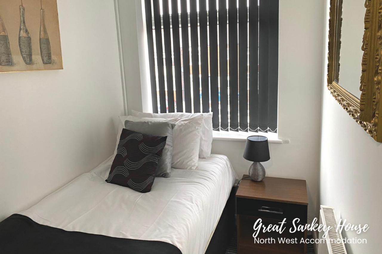 Great Sankey Serviced Accommodation Γουόρινγκτον Εξωτερικό φωτογραφία